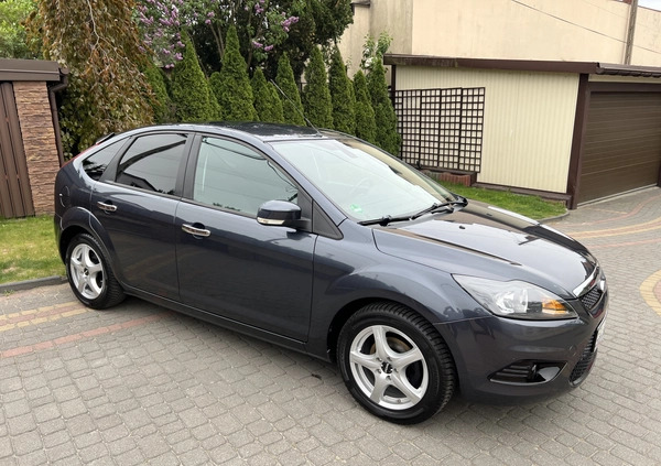 Ford Focus cena 16500 przebieg: 165200, rok produkcji 2009 z Zgierz małe 277